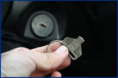 Advantage Locksmith Store Taylor, MI 313-879-0880 - 13-key-broke