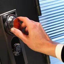 Advantage Locksmith Store Taylor, MI 313-879-0880 - sb-com-01